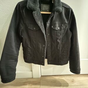 Levi's Black Jean Jacket with black sherpa fleece lining